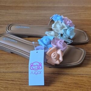 Sugar Floral Slide Sandals with Pastel Roses, size 8,5W NWOB